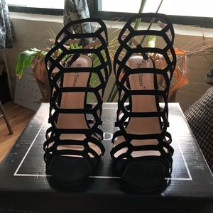 Pierre Dumas Black Heels